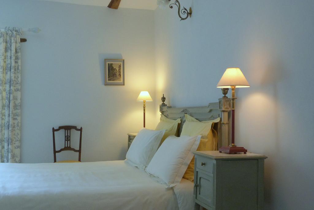 Au Pontmevault Bed & Breakfast Miniac-Morvan Exterior foto